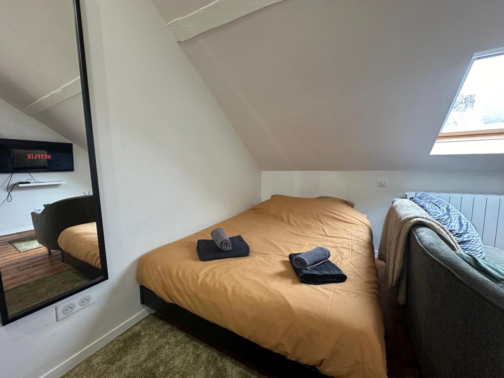 Immeuble St-pierre - Gare 10min - Hortillonnages 5min - Wifi - Tv Hd Apartment