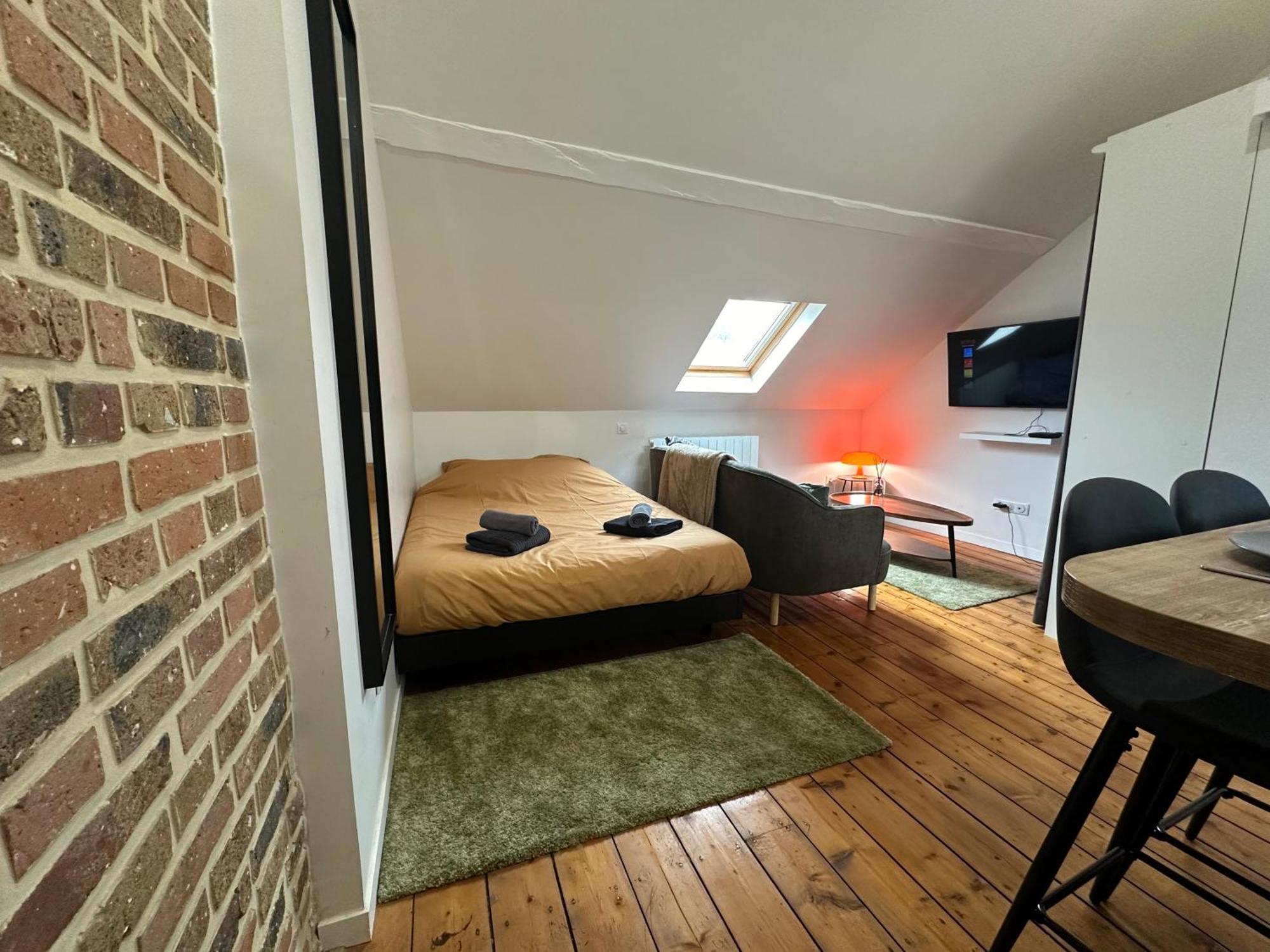Apartment Immeuble St-pierre - Gare 10min - Hortillonnages 5min - Wifi - Tv Hd